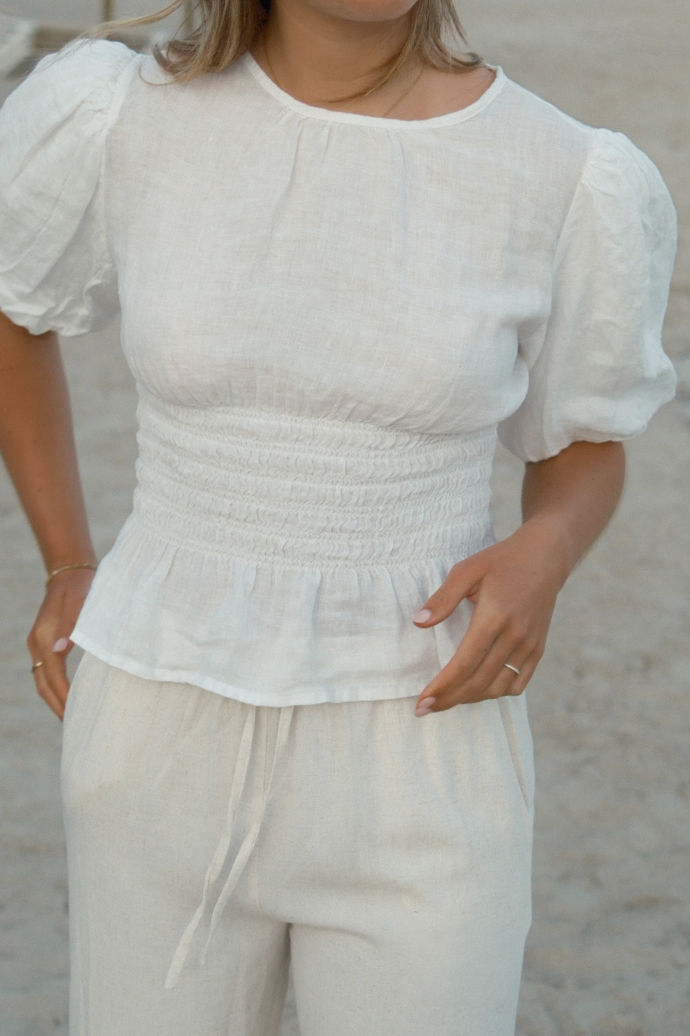 100% LINNEN TAILORED TOP WHITE - Image 4