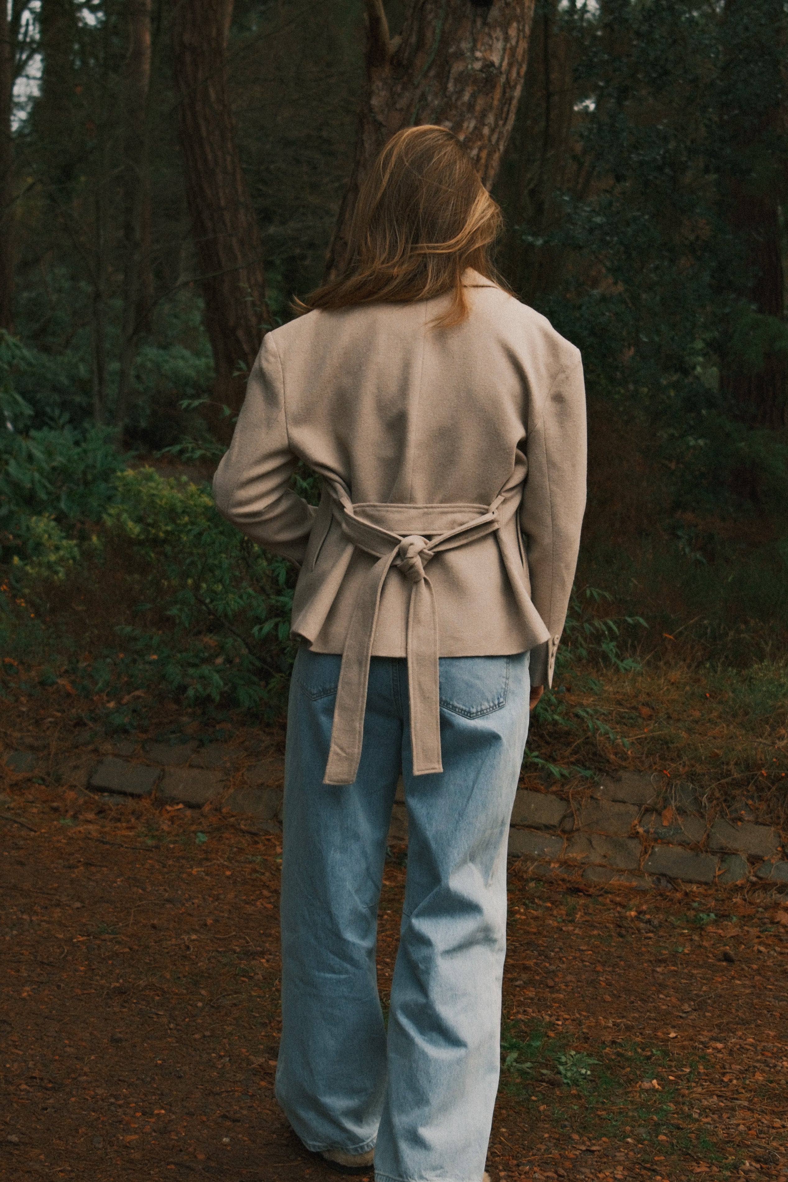 HERRINGBONE BELTED JACKET BEIGE - Image 15