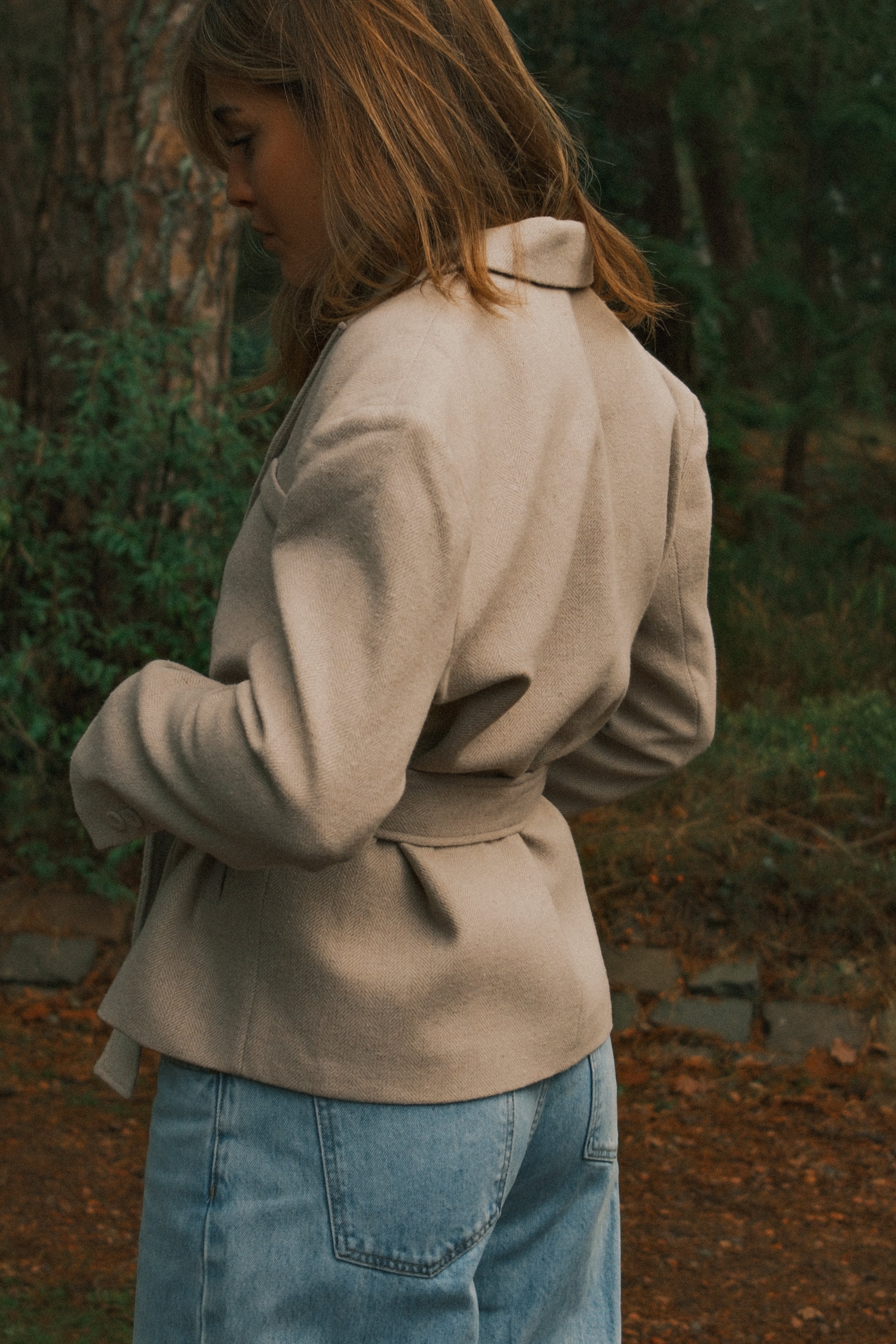 HERRINGBONE BELTED JACKET BEIGE - Image 6