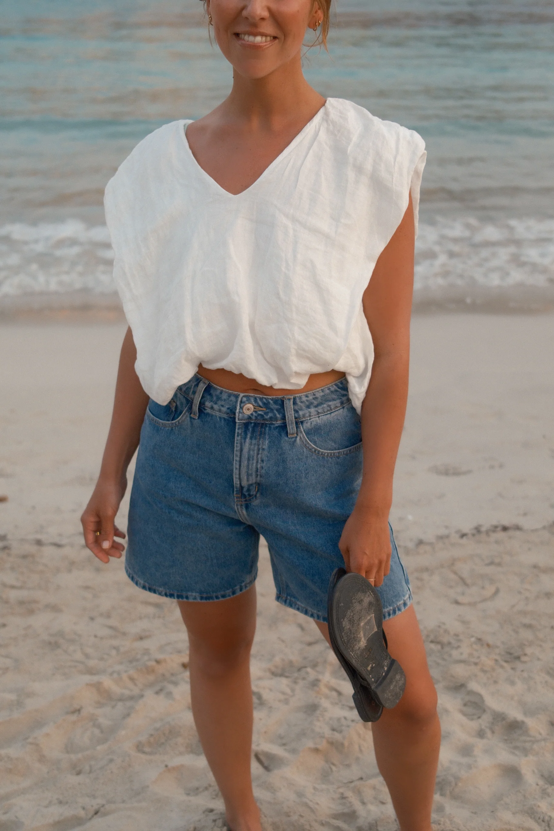MID THIGH SHORT VALMY STONE - Image 4
