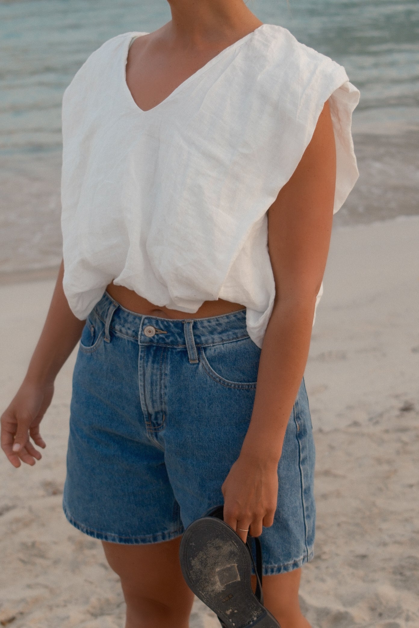 MID THIGH SHORT VALMY STONE - Image 5