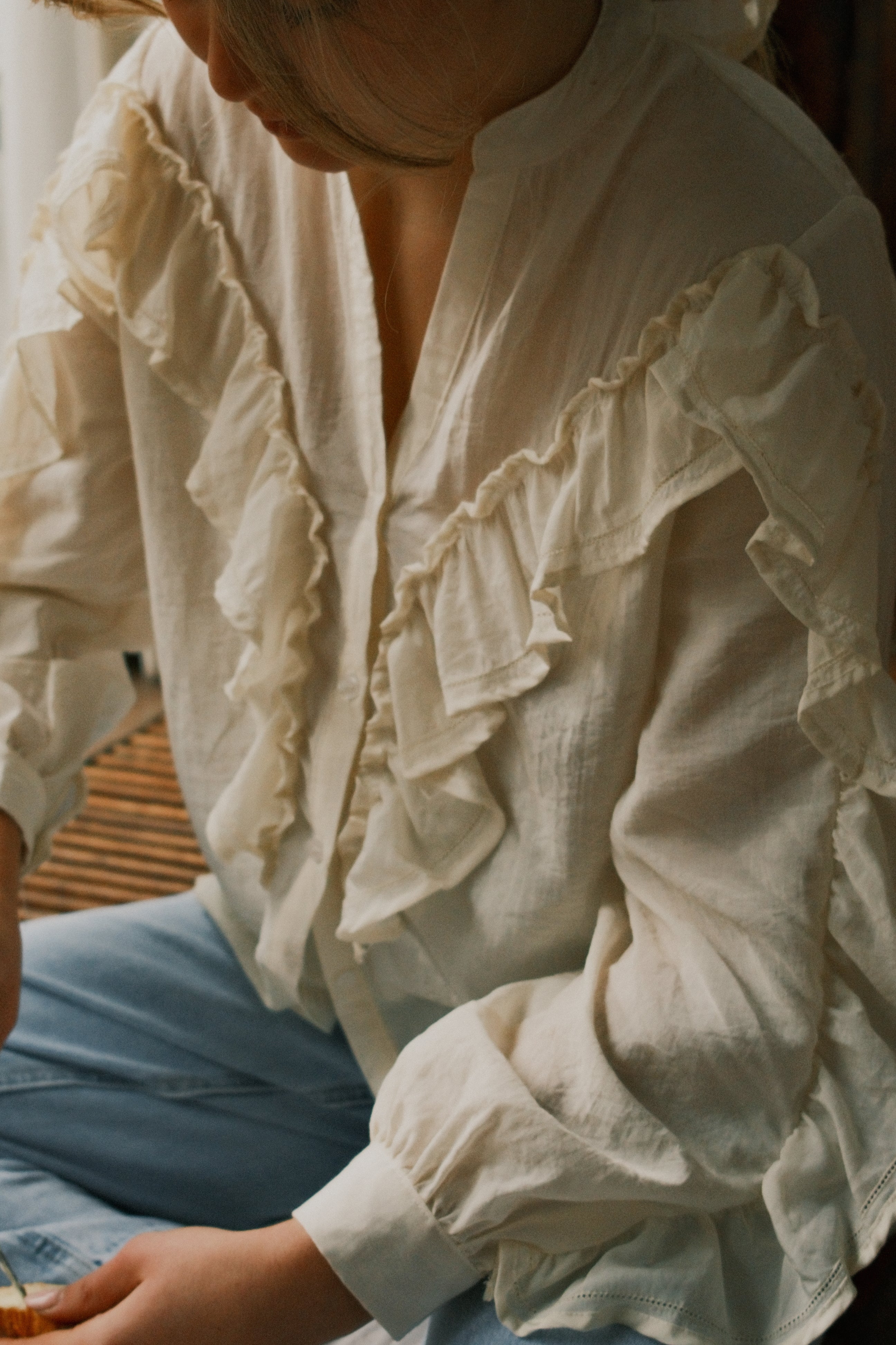 THE QUIET BLOOM TOP BEIGE - Image 6