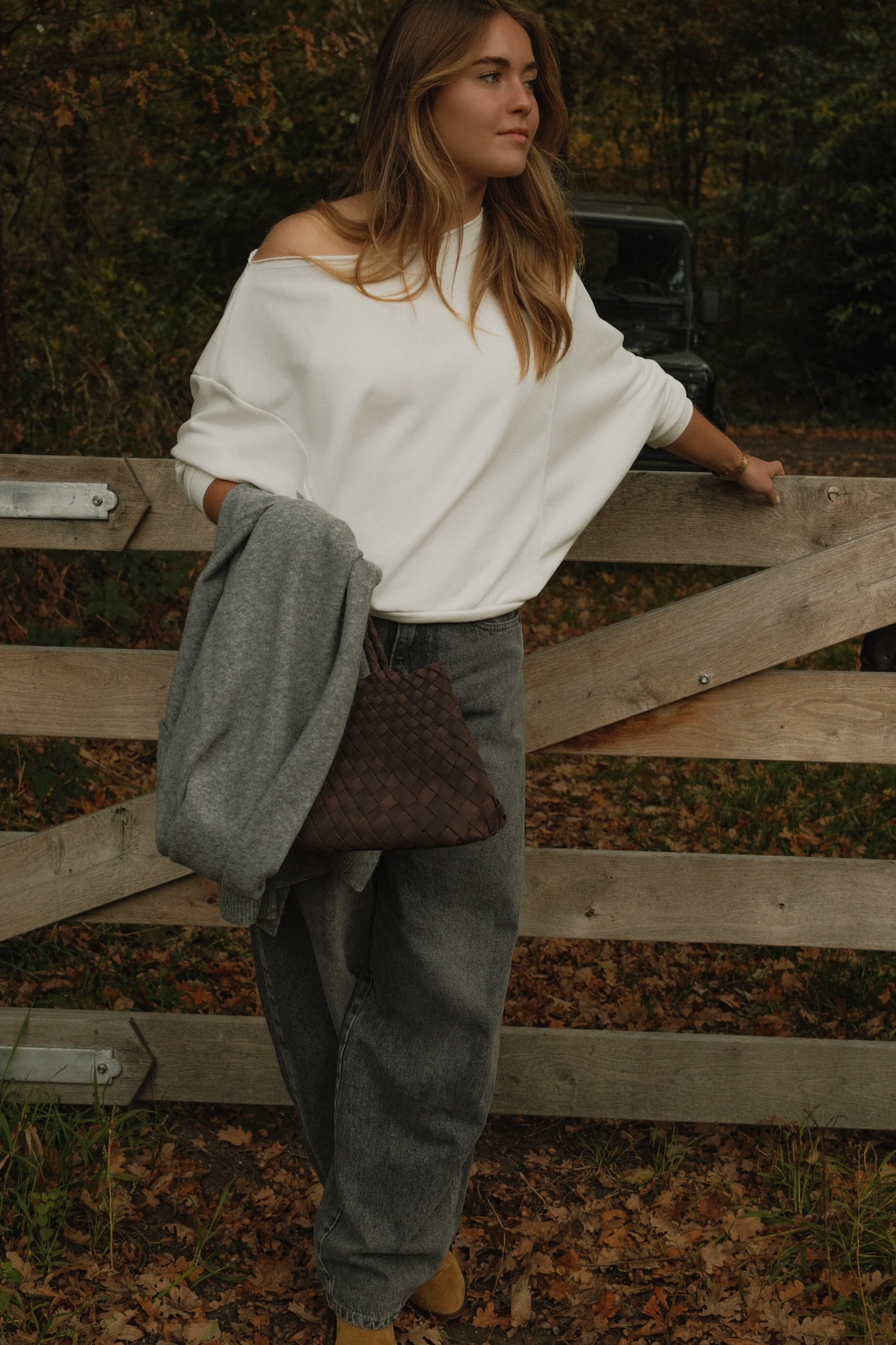THE RELAXED BALLOON JEANS GREY - Image 6
