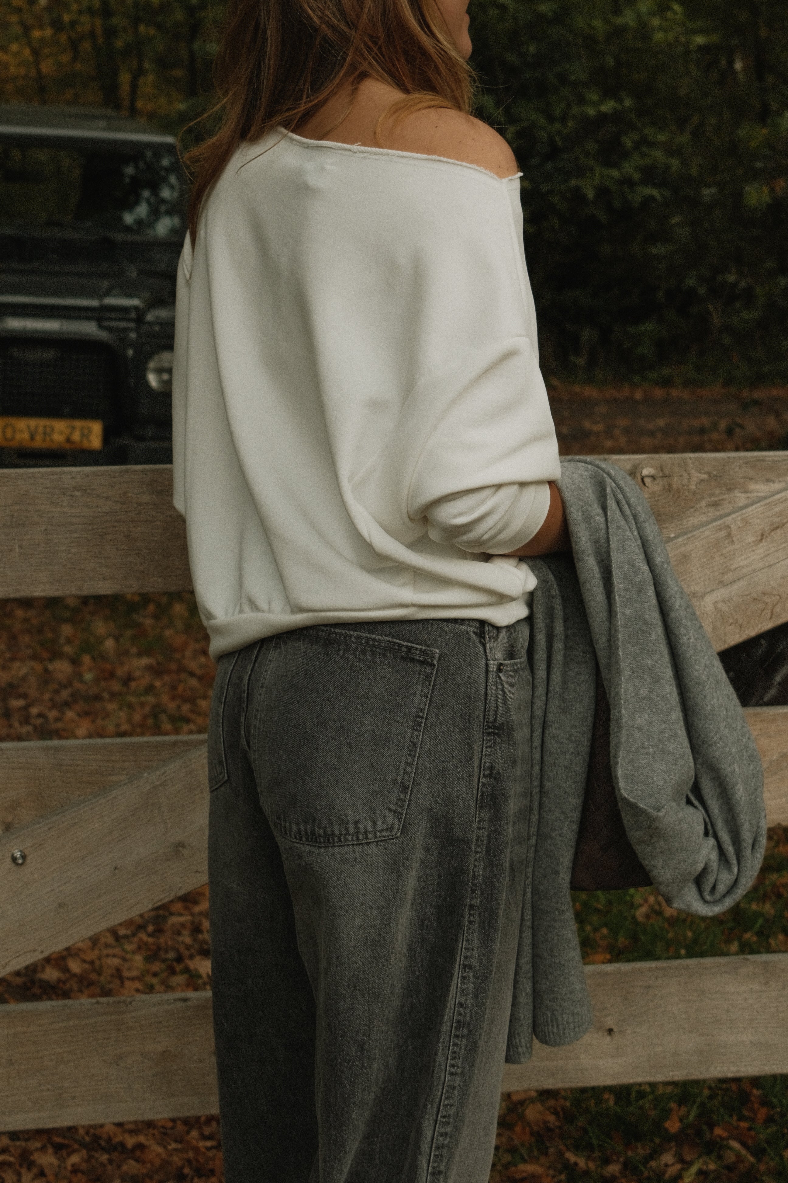 THE RELAXED BALLOON JEANS GREY - Image 9