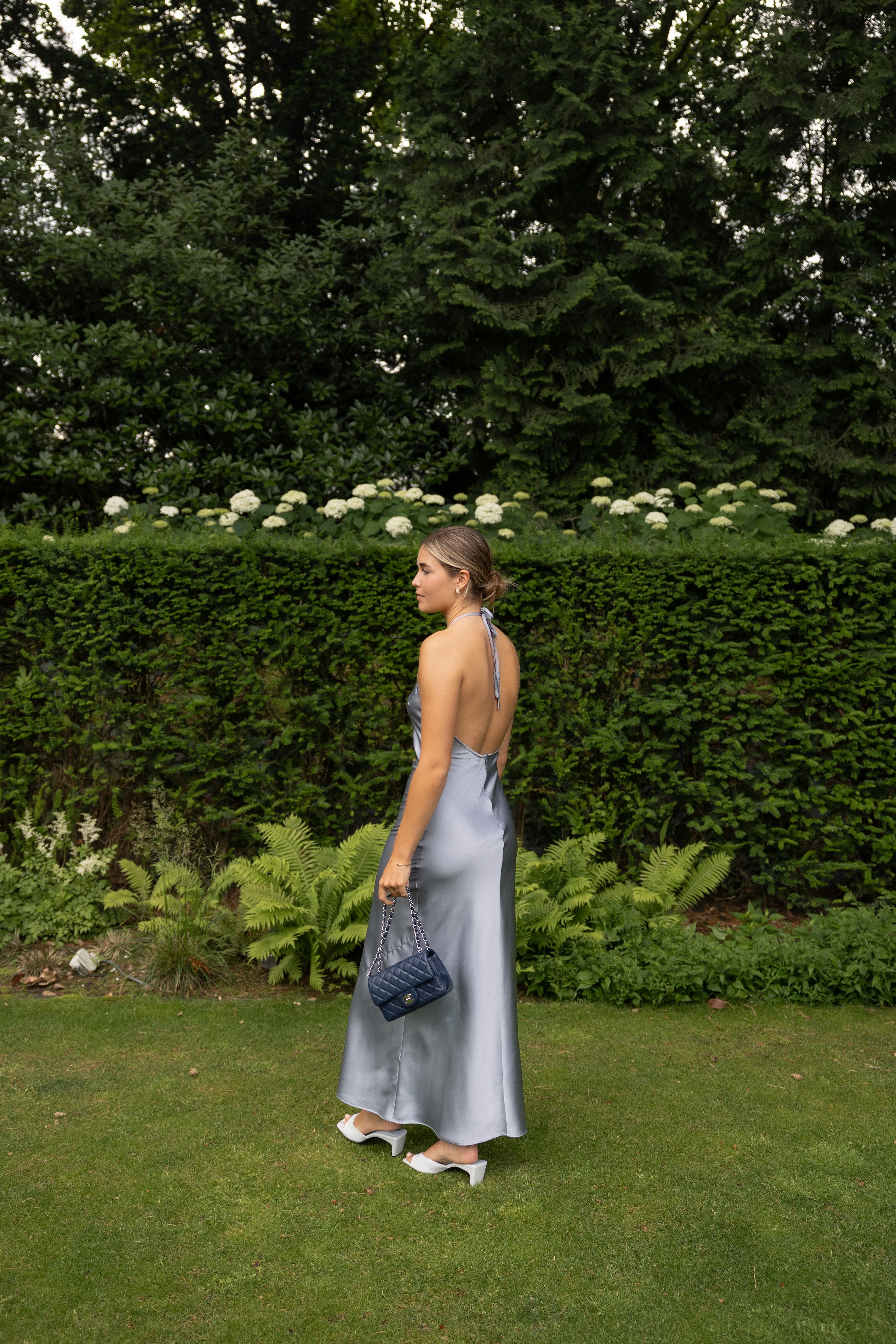 THE SILKY OPEN BACK DRESS BLUE - Image 3