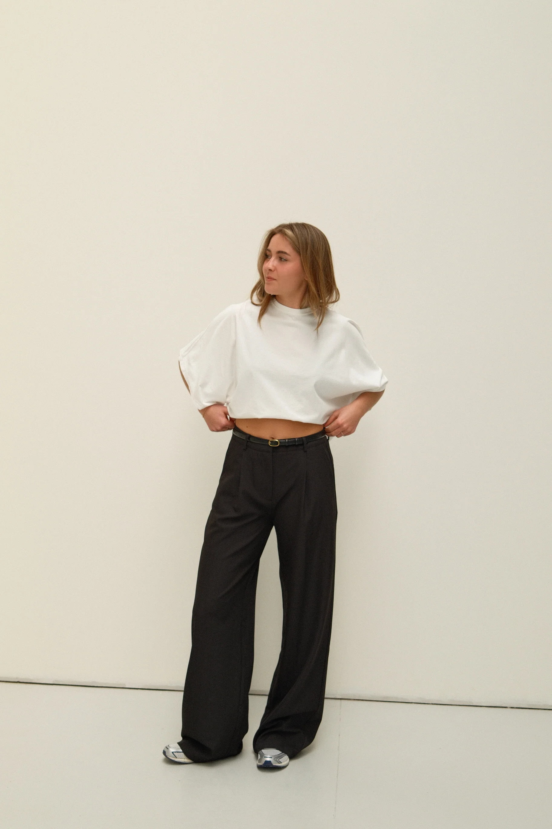 WIDE SLEEVE SAAR TEE WHITE - Image 4