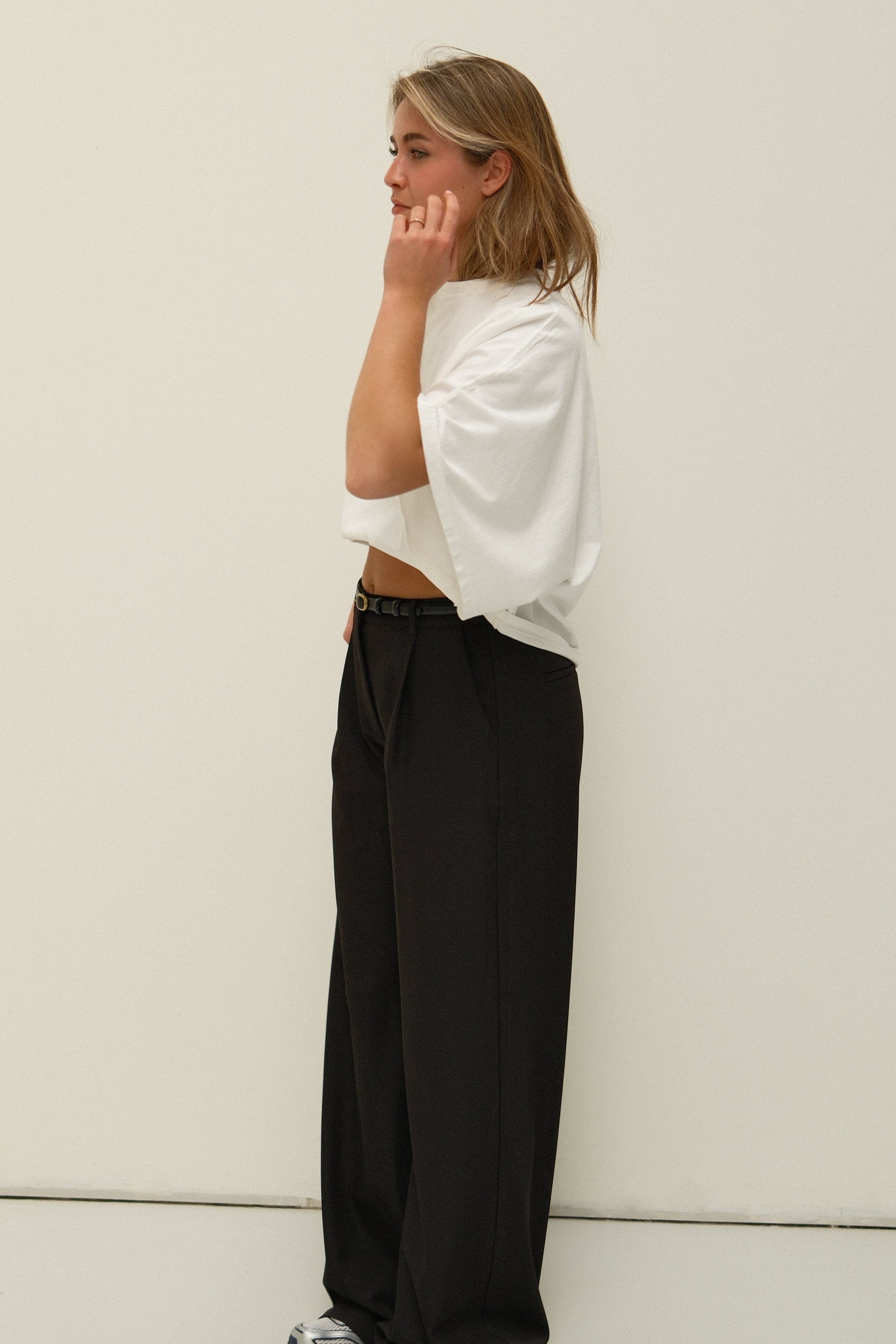 WIDE SLEEVE SAAR TEE WHITE - Image 9