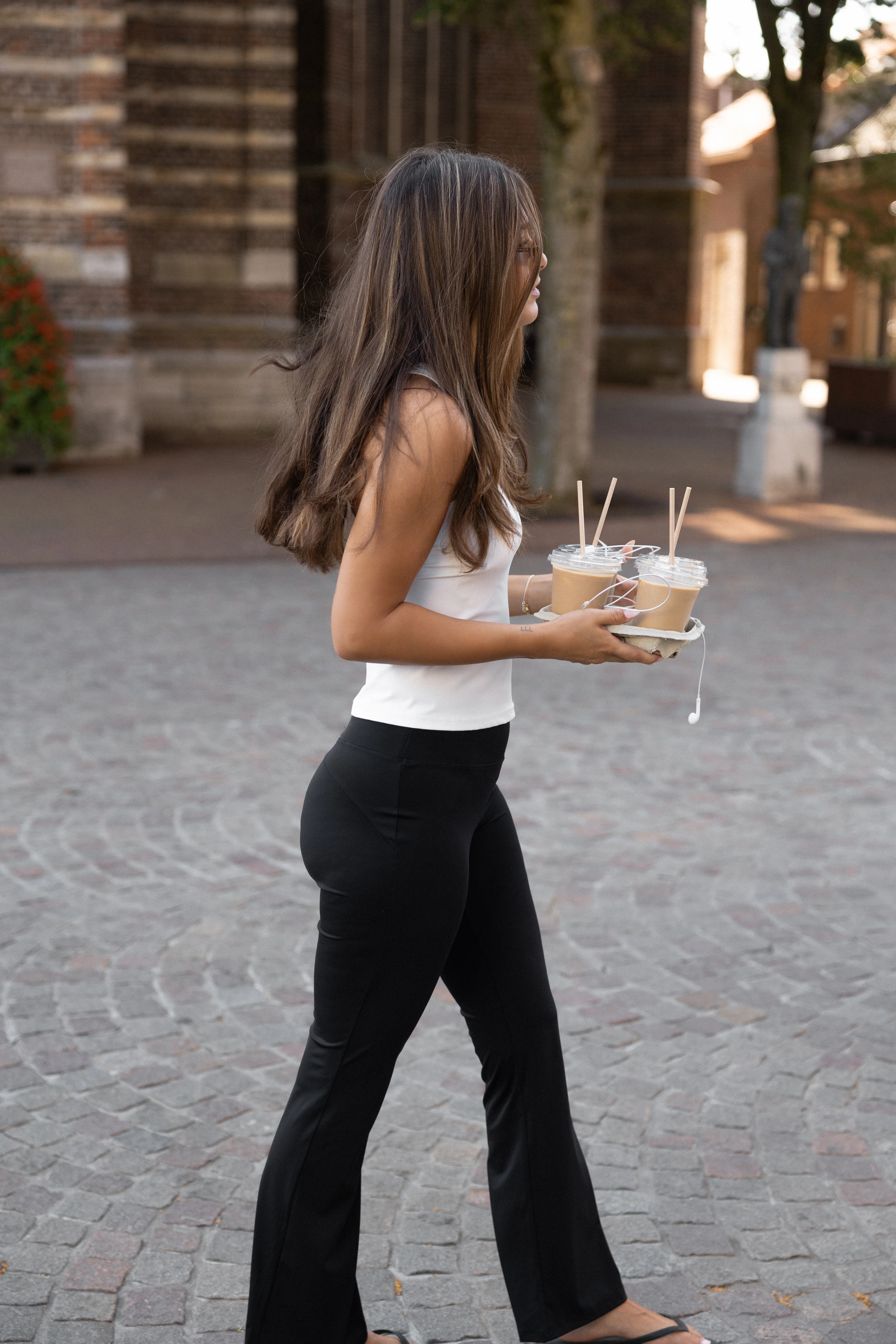 YOGA PANTS BLACK - Image 5